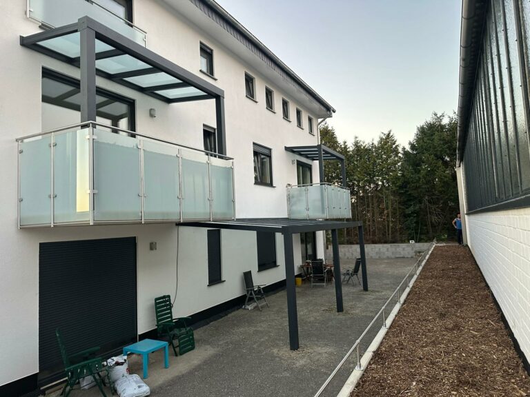 MP Allroundservice UG | Handwerkerleistungen rund ums Eigenheim | Terassenüberdachung