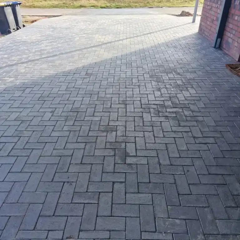 MP Allroundservice UG | Handwerkerleistungen rund ums Eigenheim | Pflasterarbeiten